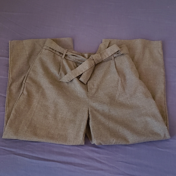 Zara Pants - 💕Zara Gray Wide Leg Pants- Size L💕